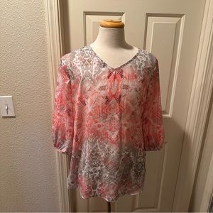 JM Collection Women's V Neck Floral Tunic Blouse Size Medium.